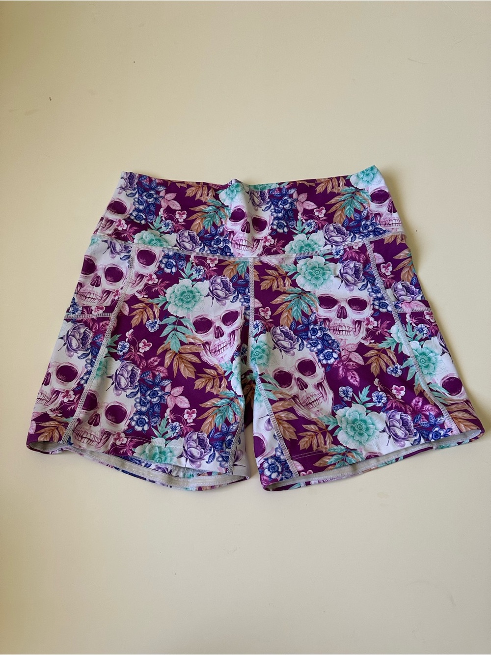 Constantly Varied Gear TropicSkull Floral workout|bike  shorts|Purple/Multi ~L